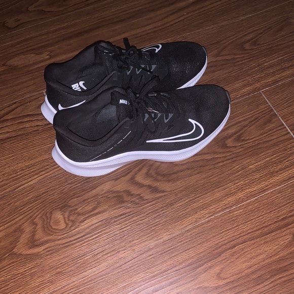 Nike Shoes - Womens Nike Damen Quest 3 Shoes